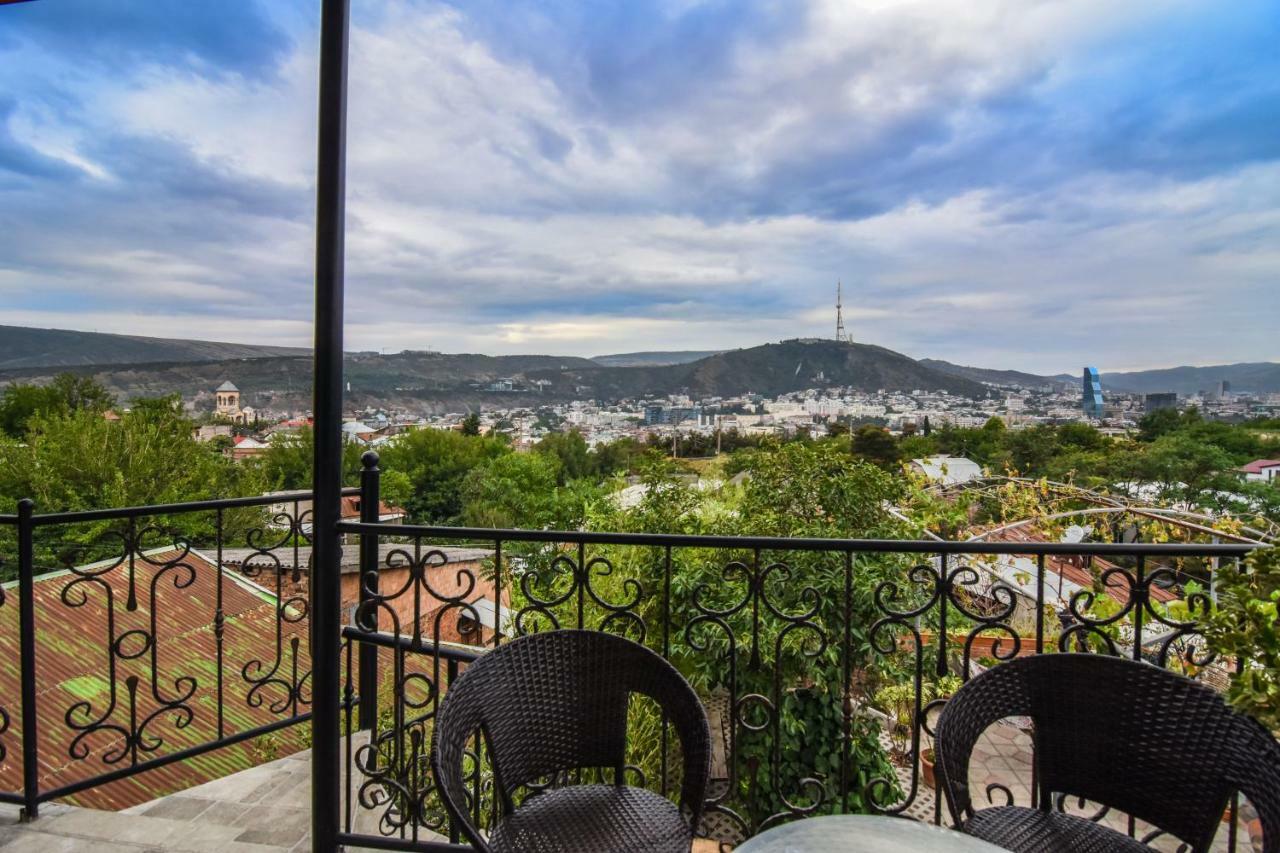 Apartamenti Laliashvilebi'S Wine Cellar Tbilisi Buitenkant foto